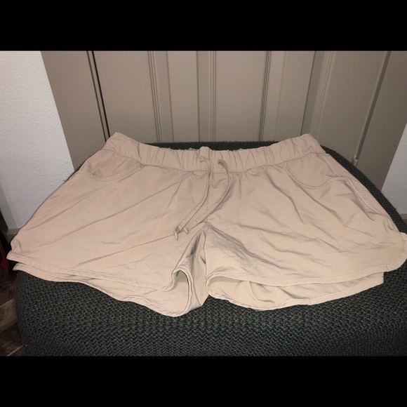 Magellan Outdoors Pants - Women Magellan Fish Gear Khaki Shorts